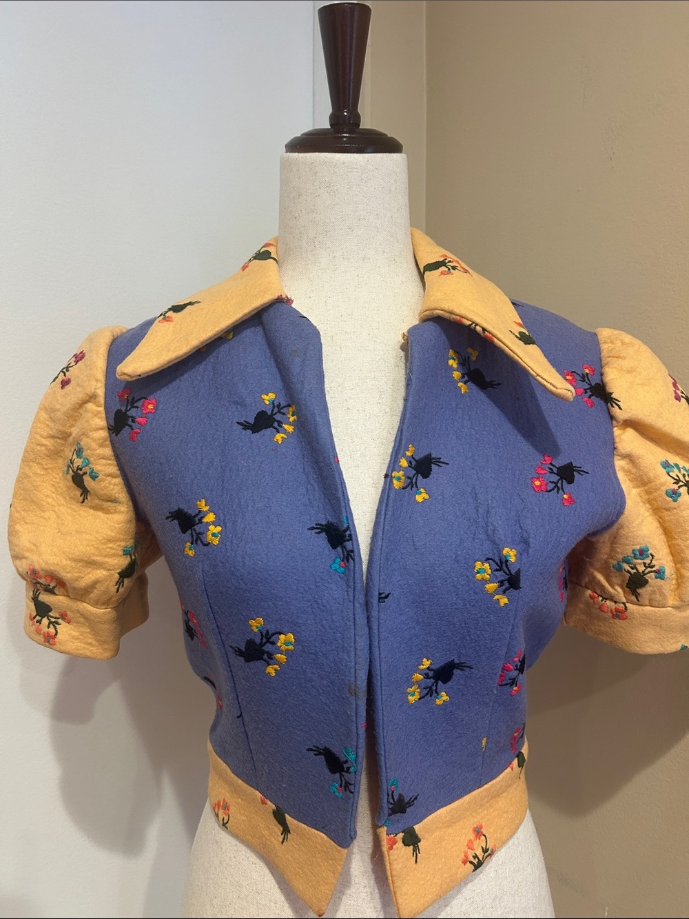 Vintage 1970’s Orange And Blue Handsewn Embroidered Women's Jacket Sz XS